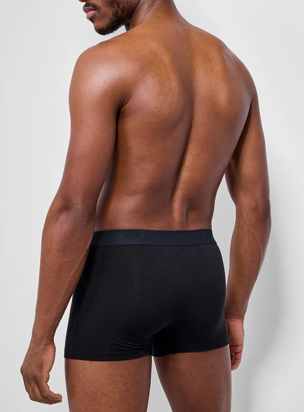 3" black trunks