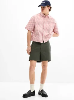 6" chino short