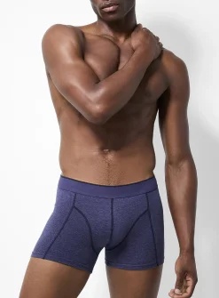 3" contrast-seam trunk