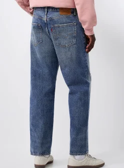 568 distressed jean