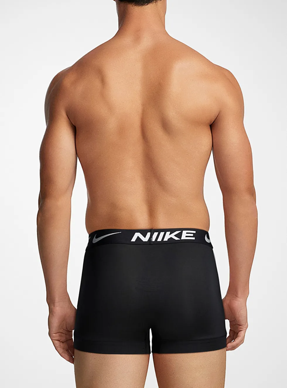 3" logo band trunks