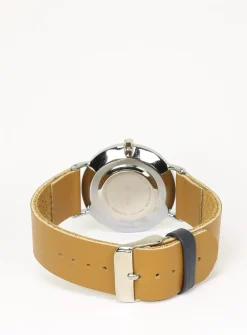 36 mm case watch