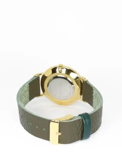 36 mm gold case watch