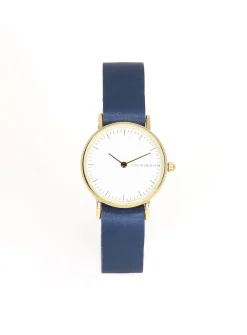 26 mm gold case watch