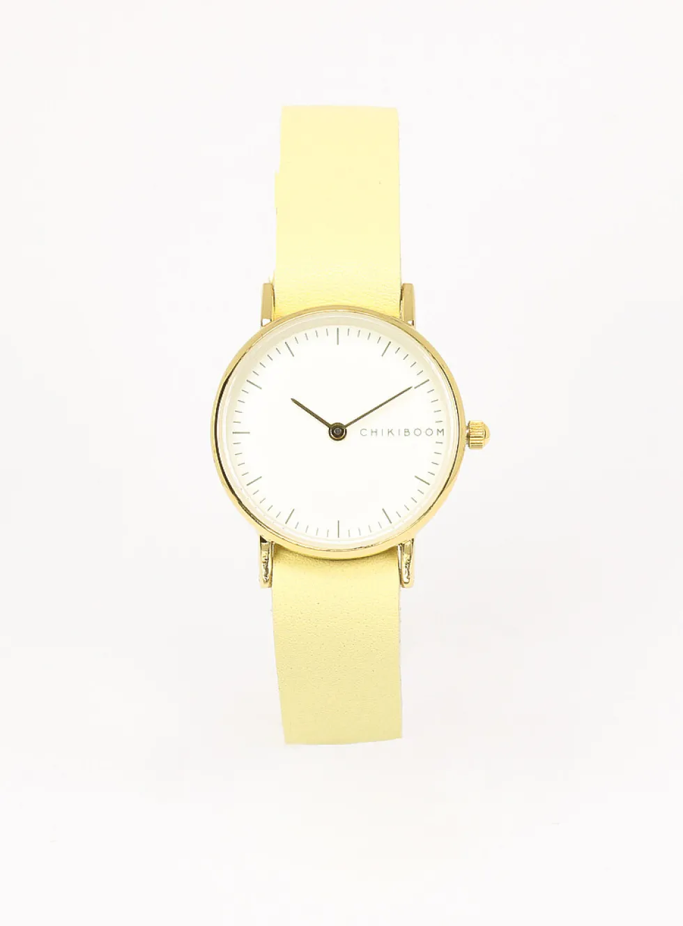 26 mm gold case watch