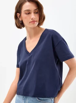 100% organic cotton boxy V-neck T-shirt