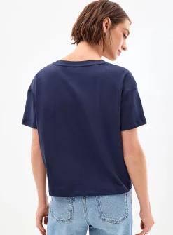 100% organic cotton boxy V-neck T-shirt