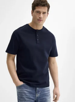 100% organic cotton Henley T-shirt