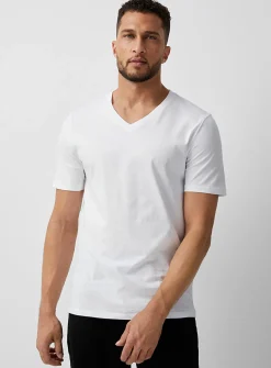 100% organic cotton V-neck T-shirt