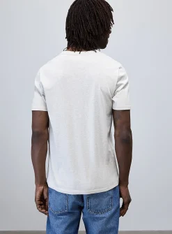 100% organic cotton V-neck T-shirt
