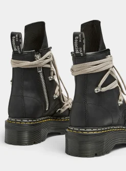 1460 Quad sole megalace boots