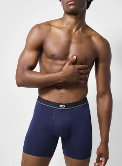 6" single-stripe boxer briefs