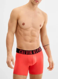 6" solid stretch boxer brief