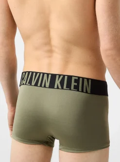 2.5" solid stretch trunk