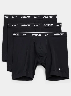 6" white-logo boxer briefs