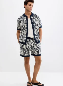 Abstract jacquard knit short