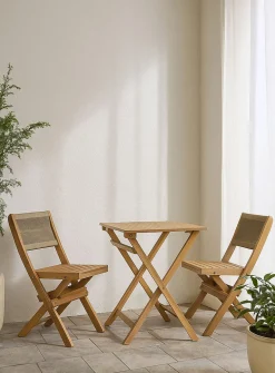 Acacia wood outdoor table and chairs set