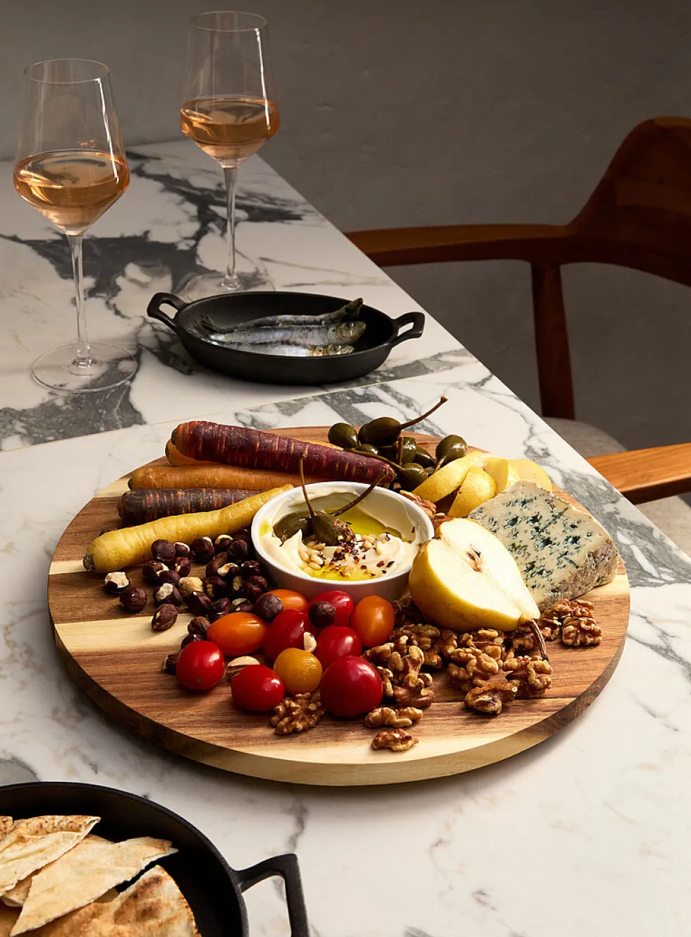 Acacia wood rotating plate with ceramic bowl