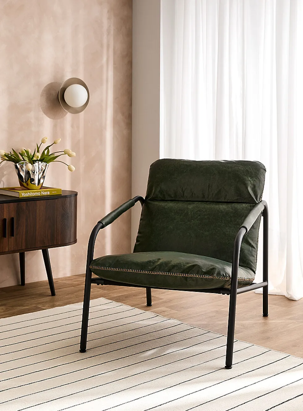 Accent stitching faux-leather lounge chair