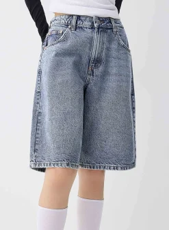 Accent stitching jort