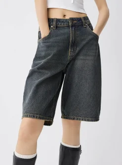 Accent stitching jort