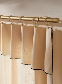 Adjustable golden curtain rod