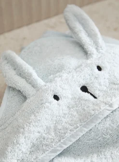 Adorable companion bath cape