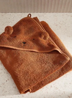 Adorable companion bath cape
