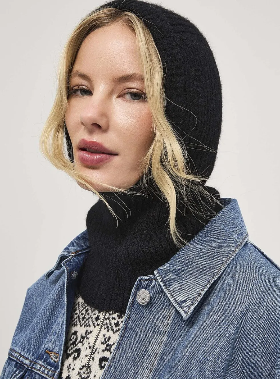 Alpaca wool balaclava