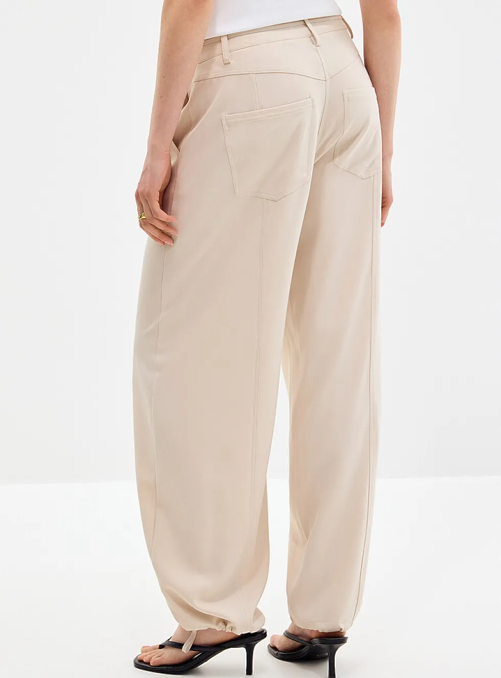 Amaze drawstring ankles flowy pant
