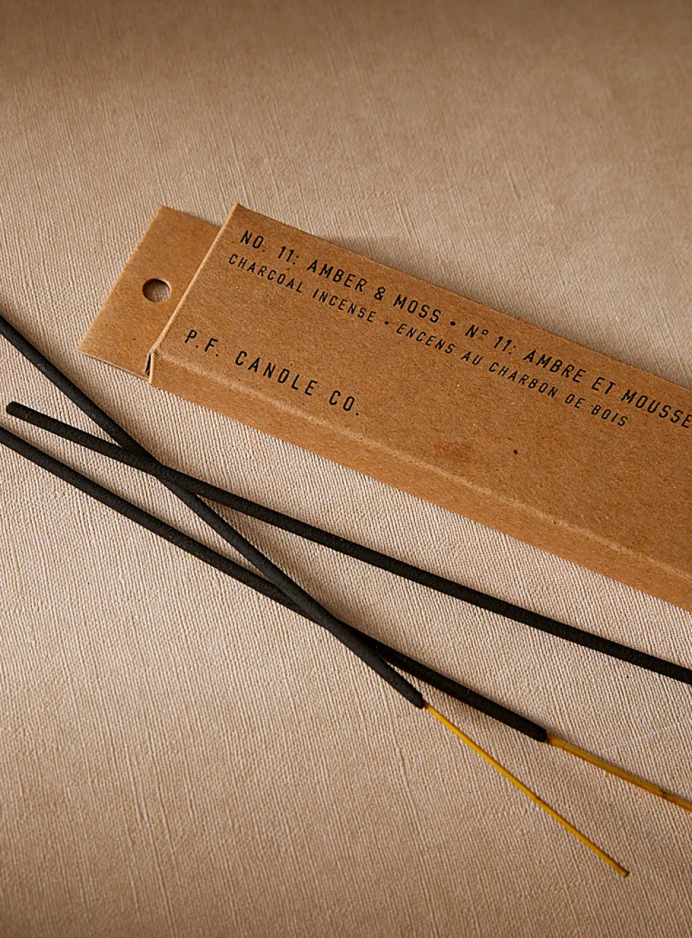 Amber & moss incense sticks