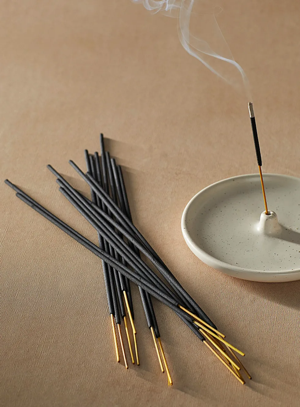 Amber & moss incense sticks