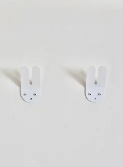 Amusing rabbits wall hooks