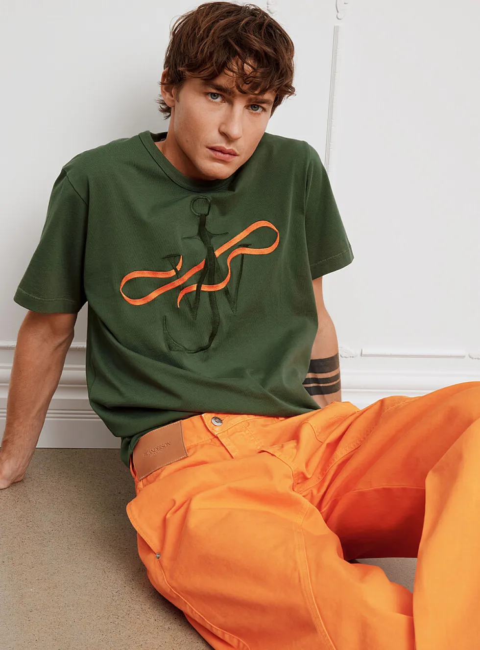 Anchor and ribbon embroidered T-shirt