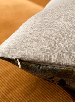 Ancient flowers removable-cover cushion