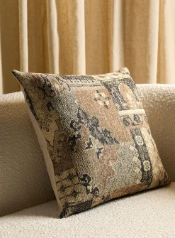 Ancient fresco removable-cover cushion