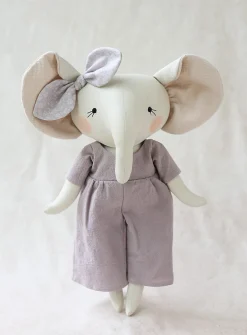 Animal plush toy