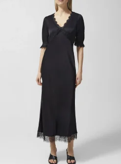 Annina satiny V-neck dress