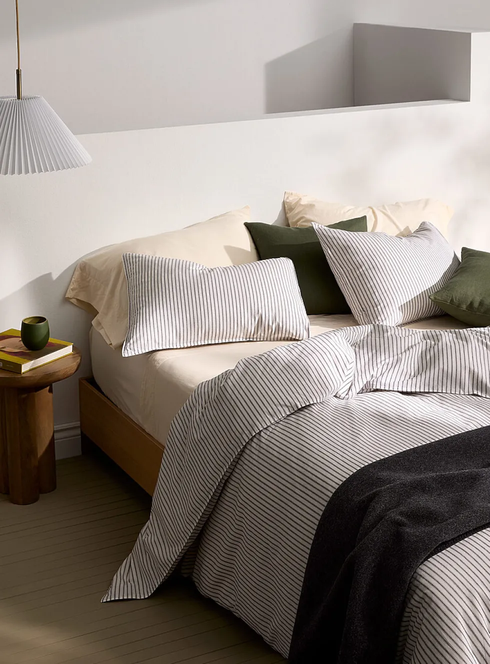Anthracite striped duvet cover set
