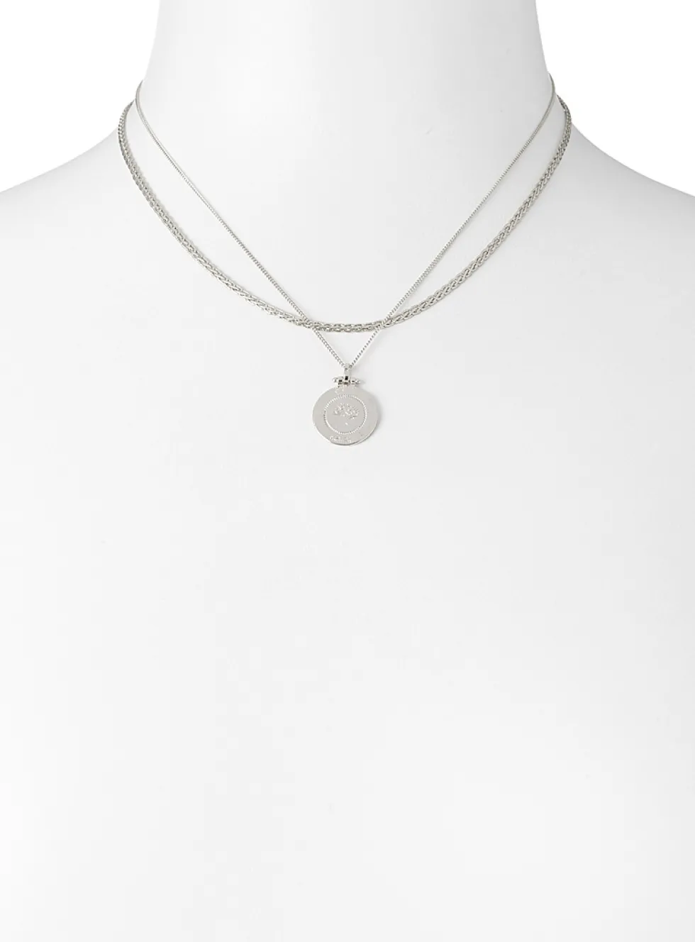Antique pendant necklaces