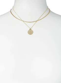 Antique pendant necklaces
