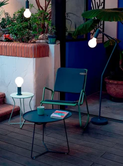 Aplô freestanding bulb lamp