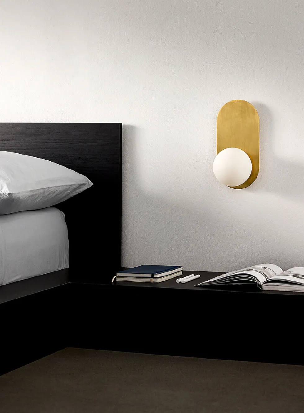 Arch brass wall sconce