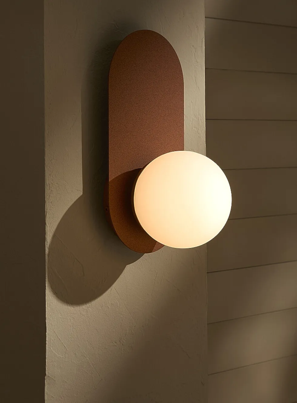Arch wall sconce