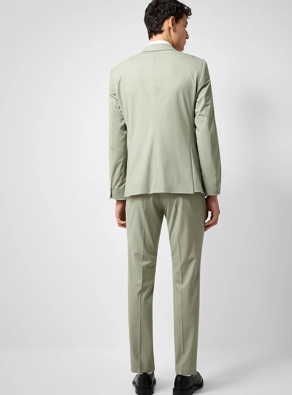 Arti pistachio suit