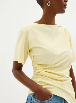 Asymmetrical hem pleated T-shirt