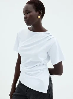 Asymmetrical hem pleated T-shirt