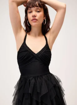 Asymmetrical high-low hem organza dress