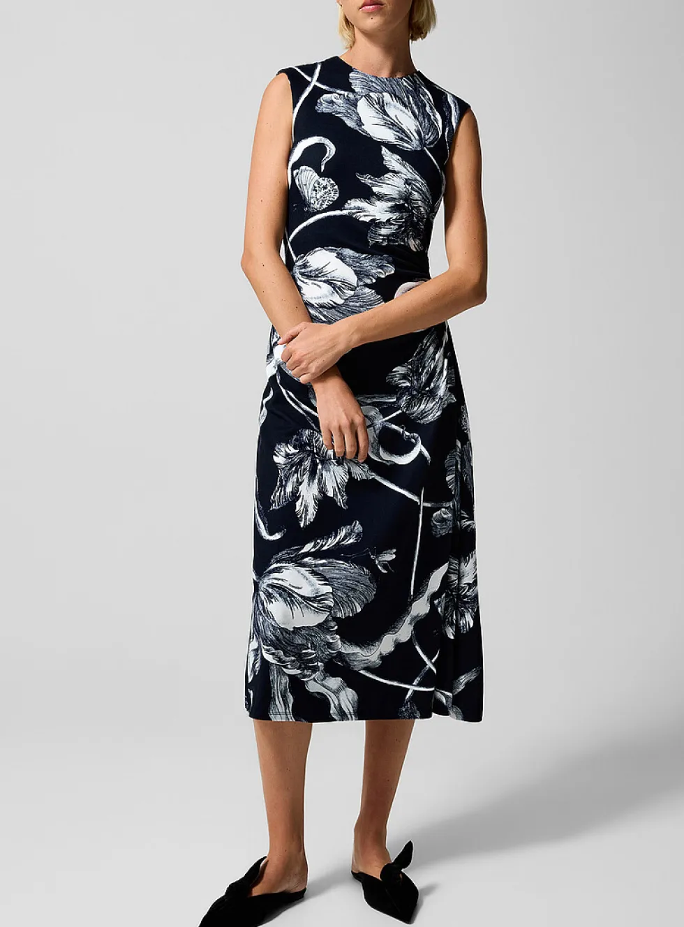 Asymmetrical ruching jersey dress