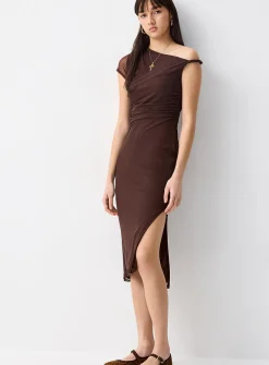 Asymmetrical-collar one-shoulder maxi dress